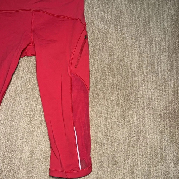 Lululemon Women's Sun Runner Crop 17" Inseam Fuchsia Pink Size 4 Leggings - Picture 4 of 13